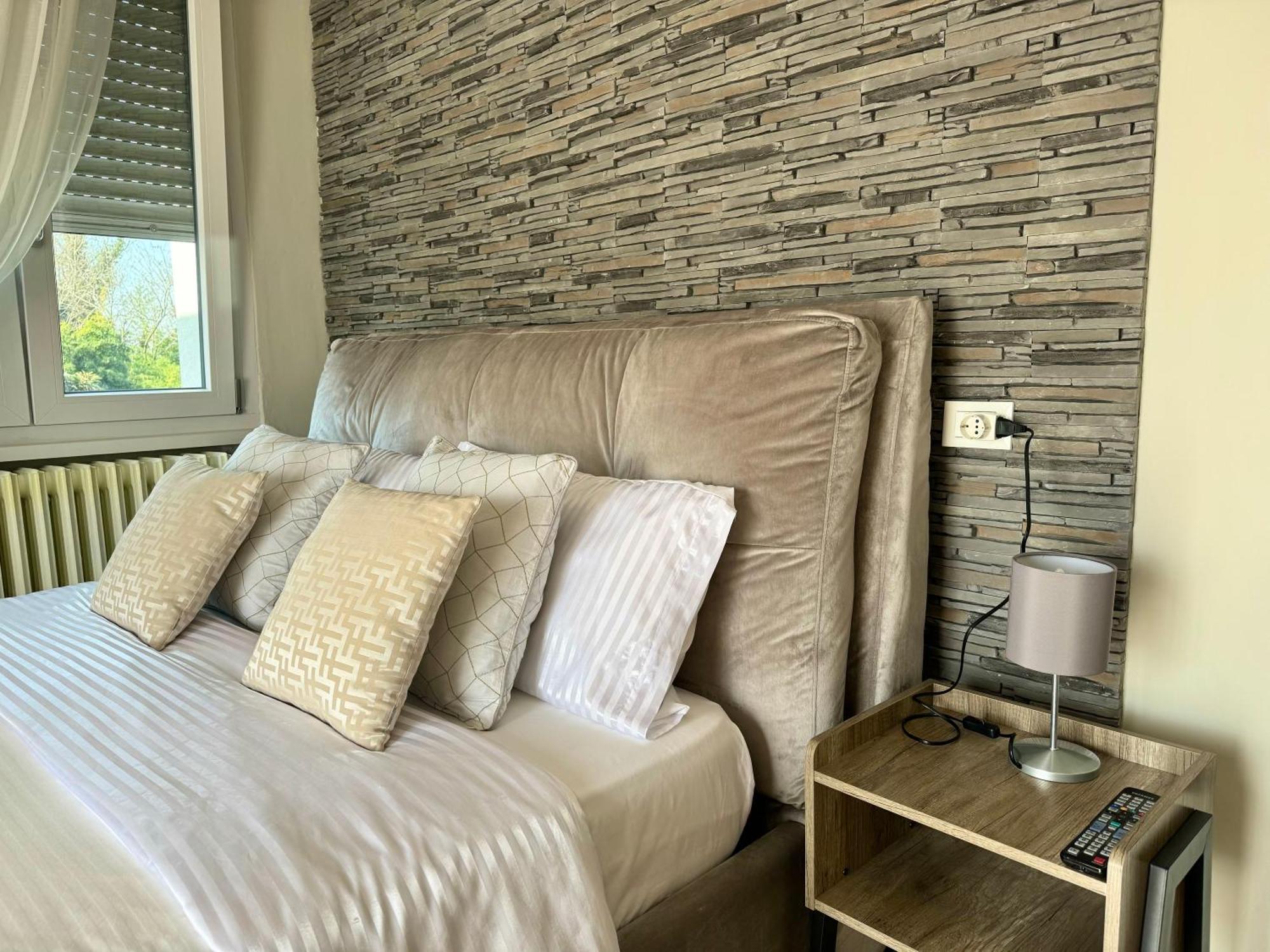 Serenity B&B Бреша Екстериор снимка