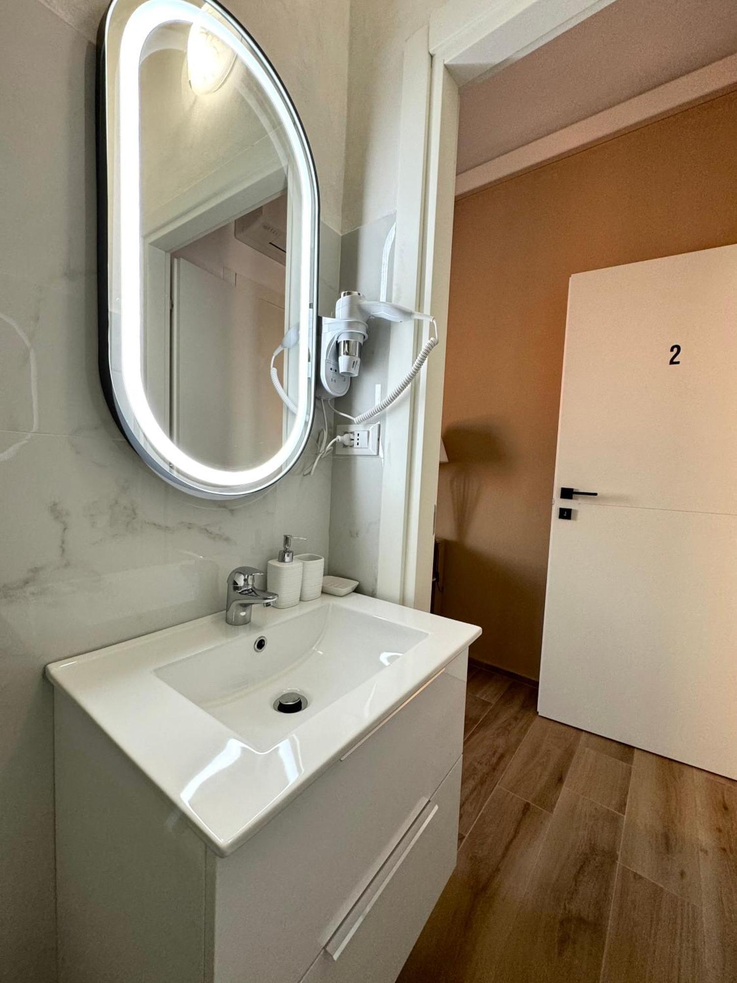 Serenity B&B Бреша Екстериор снимка
